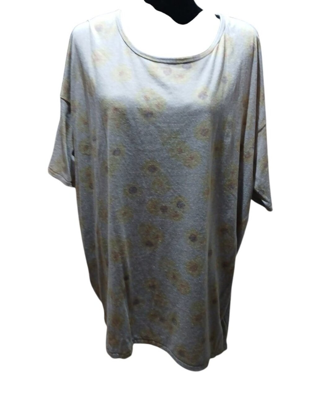 LuLaRoe Irma Gray Sunflower Scoop Neck Short Sleeve Womens Size XL  #24